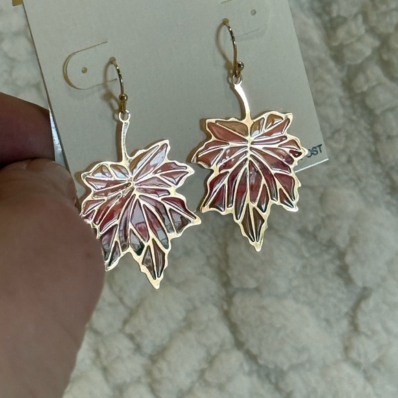 Dillards Jewelry - Autumn Leaf Dangle Earrings 🍁🍁